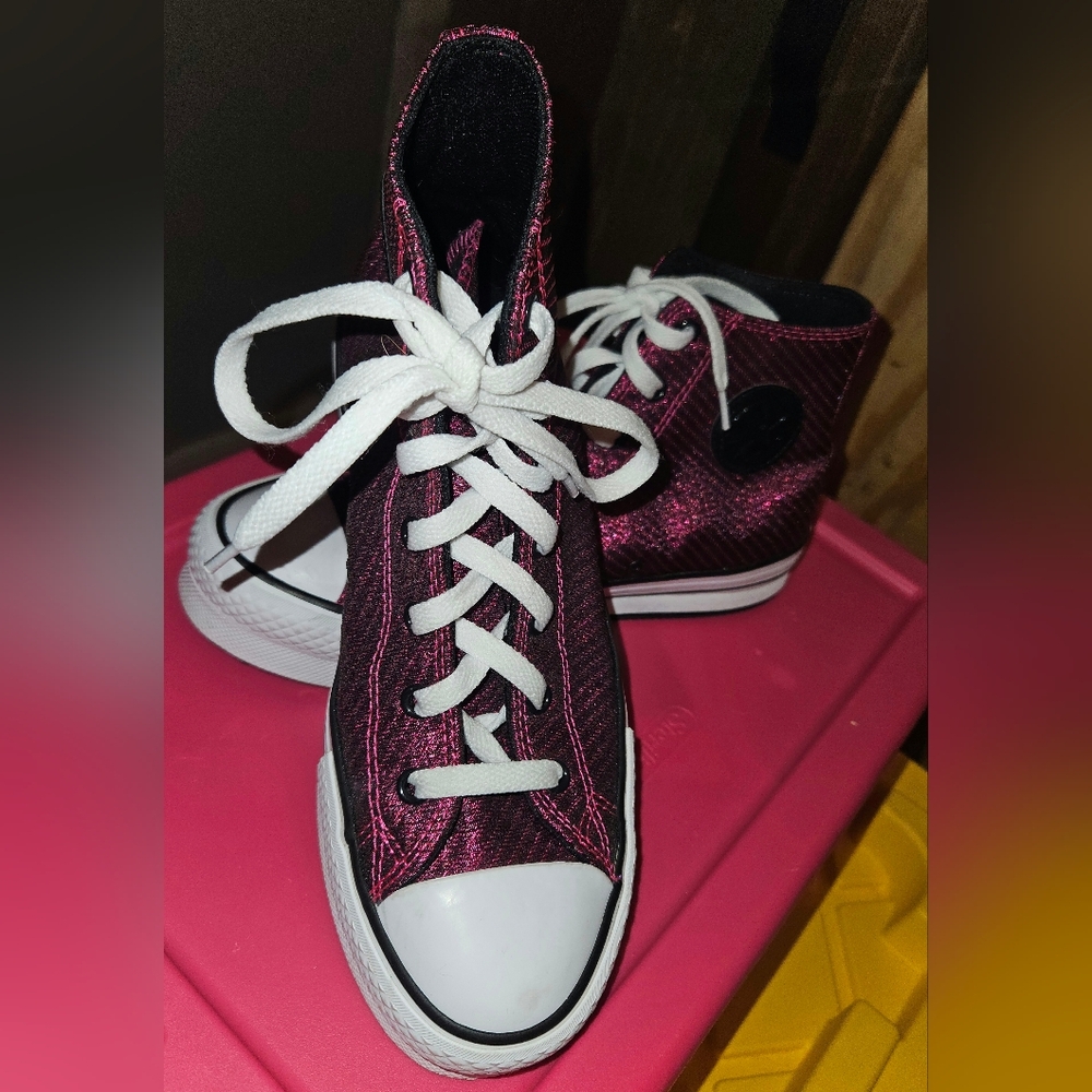 Mens Size 6 Converse -LIKE NEW- - Picture 4 of 6
